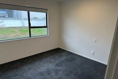 Photo of property in 258 Glamorgan Drive, Northcross, Auckland, 0630