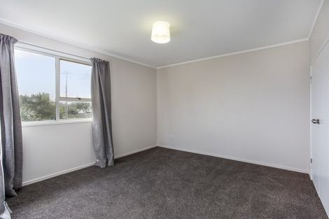 Photo of property in 42a Parakai Avenue, Parakai, 0830