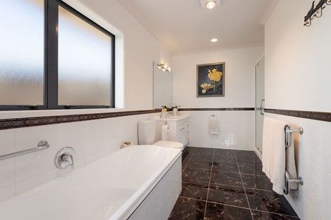 Photo of property in 15 Rowesdale Drive, Ohauiti, Tauranga, 3112