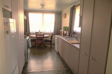 Photo of property in 22 Thompson Street, Tokoroa, 3420