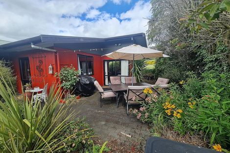 Photo of property in 2 Epping Place, Richmond Heights, Taupo, 3330
