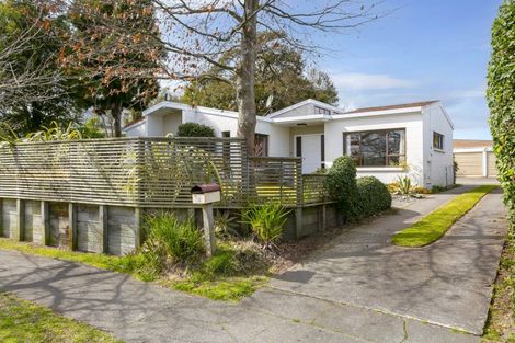 Photo of property in 60 Invergarry Road, Hilltop, Taupo, 3330