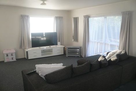 Photo of property in 5/103 Hutchinson Avenue, New Lynn, Auckland, 0600