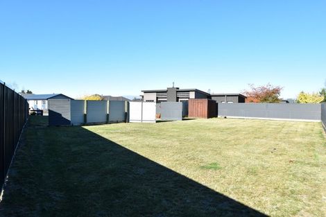 Photo of property in 33 Irishman Drive, Twizel, 7901