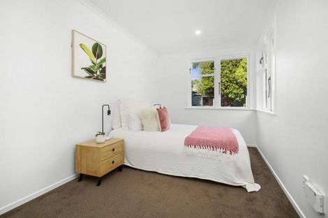 Photo of property in 7 Cheshire Street, Cannons Creek, Porirua, 5024