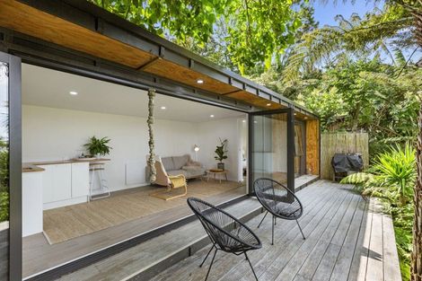 Photo of property in 104c Greenslade Road, Raglan, 3295