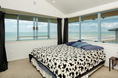 Photo of property in 73a Oceanbeach Road, Mount Maunganui, 3116