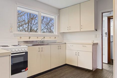 Photo of property in 2 Clipper Place, Redwood, Christchurch, 8051