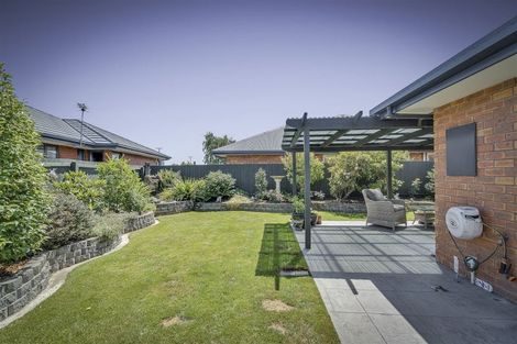 Photo of property in 8 Highwood Lane, Burnside, Christchurch, 8053