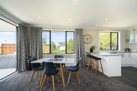 Photo of property in 6 George Street, Bulls, 4818