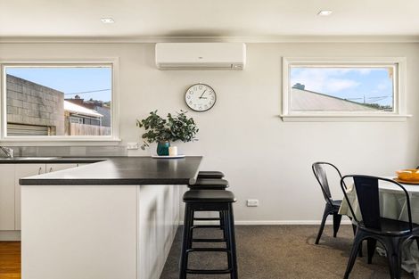 Photo of property in 92 Surrey Street, Forbury, Dunedin, 9012