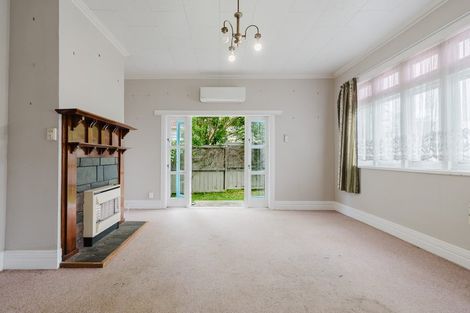 Photo of property in 345 Kihikihi Road, Te Awamutu, 3800