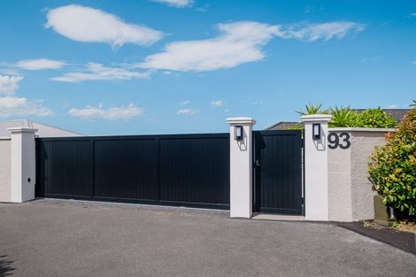 Photo of property in 93 Easther Crescent, Kew, Dunedin, 9012