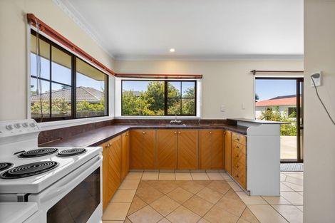 Photo of property in 49 Sturrocks Road, Redwood, Christchurch, 8051