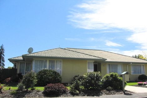 Photo of property in 22 Vining Crescent, Stoke, Nelson, 7011