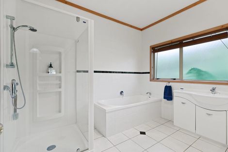 Photo of property in 390 Rowe Road, Ohauiti, Tauranga, 3173