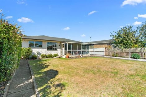 Photo of property in 13 Davidson Crescent, Hornby, Christchurch, 8042