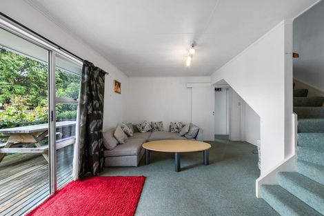 Photo of property in 2/42 Holdaway Street, Riversdale, Blenheim, 7201