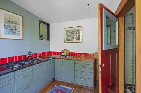 Photo of property in 135 Main Road, Allandale, Governors Bay, 8971