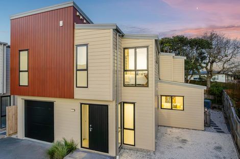 Photo of property in 6d Pax Avenue, Forrest Hill, Auckland, 0620