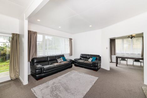 Photo of property in 977 Fitzherbert East Road, Aokautere, Palmerston North, 4471