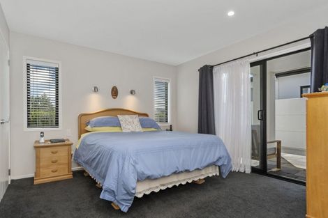 Photo of property in 8 Maria Tini Drive, Papamoa Beach, Papamoa, 3118