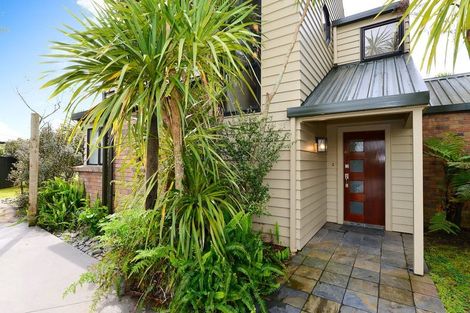 Photo of property in 2/90 Lewis Street, Glenview, Hamilton, 3206