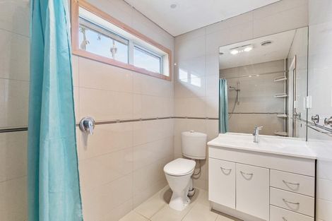 Photo of property in 100 Te Atatu Road, Te Atatu South, Auckland, 0610