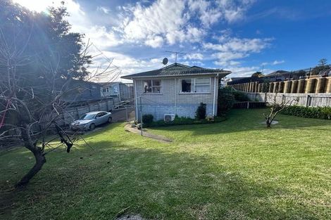 Photo of property in 2/26 Abercrombie Street, Howick, Auckland, 2014
