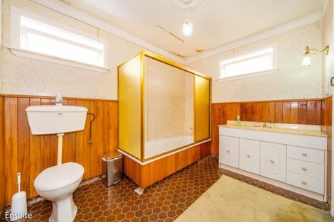 Photo of property in 52 Brentwood Street, Trentham, Upper Hutt, 5018