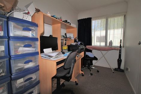 Photo of property in 112 Shields Street, Clyde, 9330