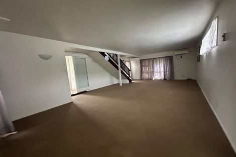 Photo of property in 1 Himalaya Crescent, Lynfield, Auckland, 1042