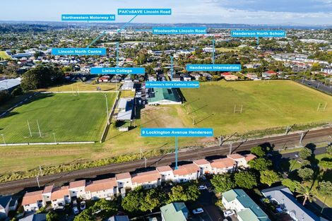 Photo of property in 9 Lockington Avenue, Henderson, Auckland, 0612