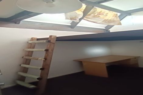 Photo of property in Sherwood Mews, 28z Bidwill Street, Mount Cook, Wellington, 6021