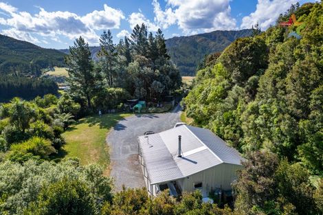 Photo of property in 1342b Akatarawa Road, Akatarawa, Upper Hutt, 5372