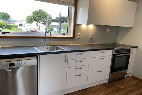 Photo of property in 15 The Quarterdeck, Whitby, Porirua, 5024