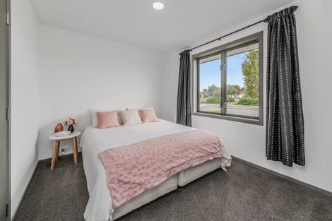 Photo of property in 46 Shillingford Boulevard, Rolleston, 7615