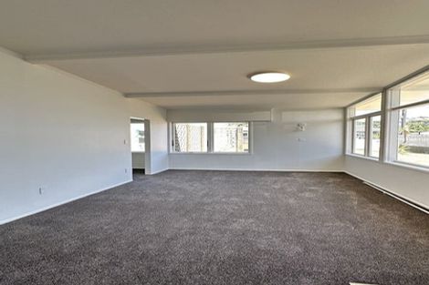 Photo of property in 9 Harbour Park Terrace, Khandallah, Wellington, 6035