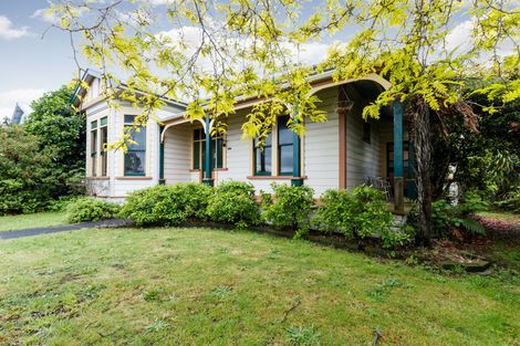 Photo of property in 35 Fitzroy Street, Terrace End, Palmerston North, 4410