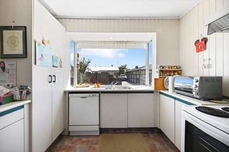 Photo of property in 16 Norman Street, Nawton, Hamilton, 3200