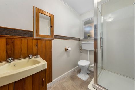 Photo of property in 4 Pacific Road, North New Brighton, Christchurch, 8083