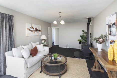 Photo of property in 57 Denise Crescent, Hornby, Christchurch, 8042