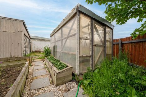 Photo of property in 1 Campbell Street, Geraldine, 7930