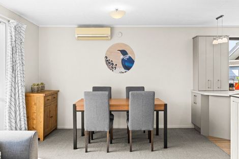 Photo of property in 2 Otatara Road, Taradale, Napier, 4112