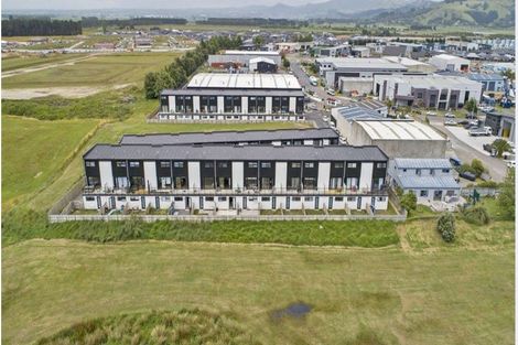 Photo of property in 22 Ashley Place, Papamoa Beach, Papamoa, 3118