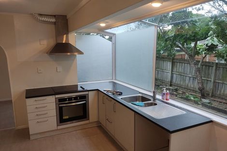 Photo of property in 31 Hobart Crescent, Wattle Downs, Auckland, 2103