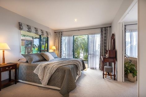 Photo of property in Signal Stn Road, Pouto, Te Kopuru, 0391