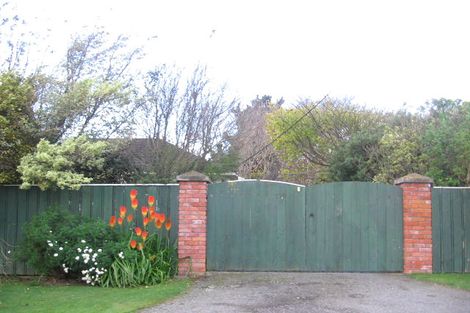 Photo of property in 18 Currins Road, Linton, Palmerston North, 4472