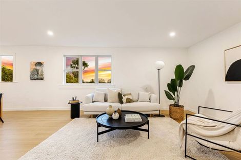 Photo of property in 31 Karaka Street, Helensville, 0800