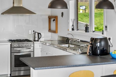 Photo of property in 26 Hillcrest Street, Tirau, 3410